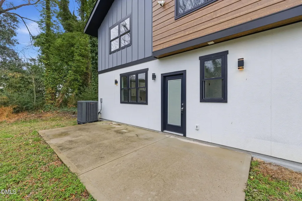 309 Bragg Street Raleigh NC 27601