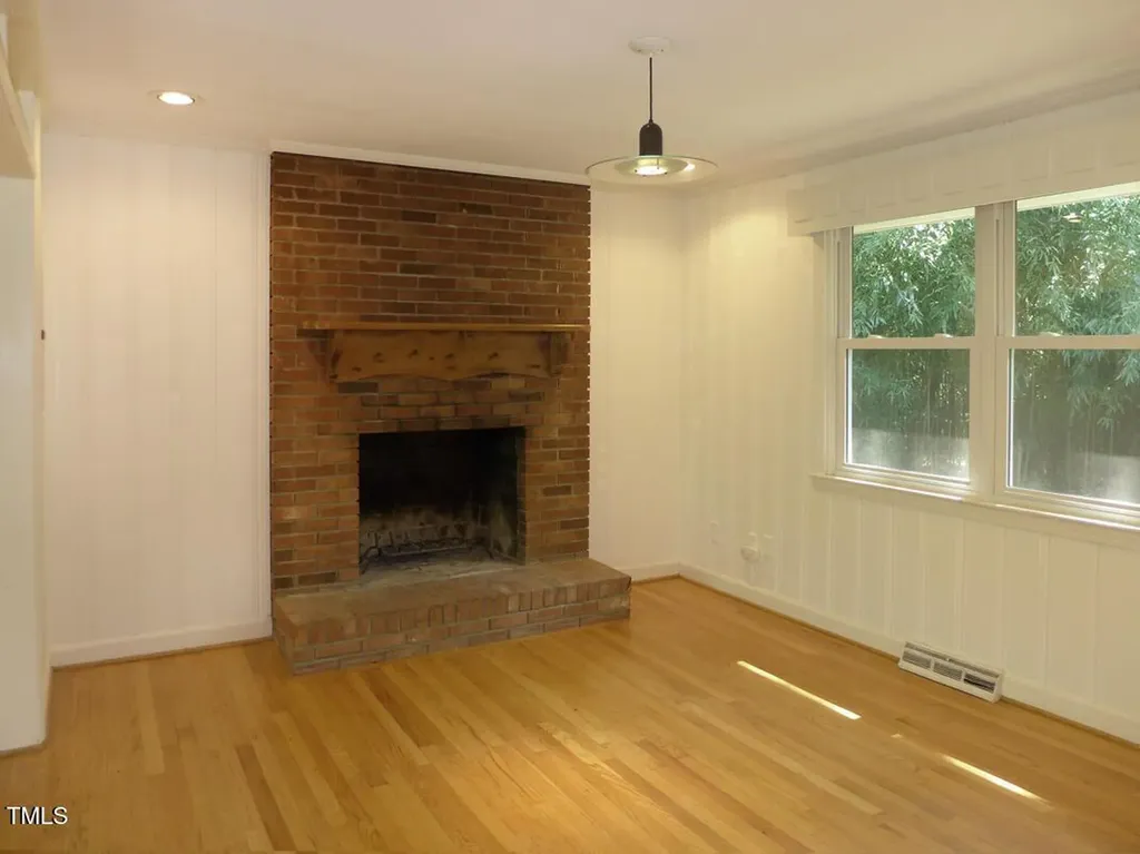 346 Wesley Drive Chapel Hill NC 27516