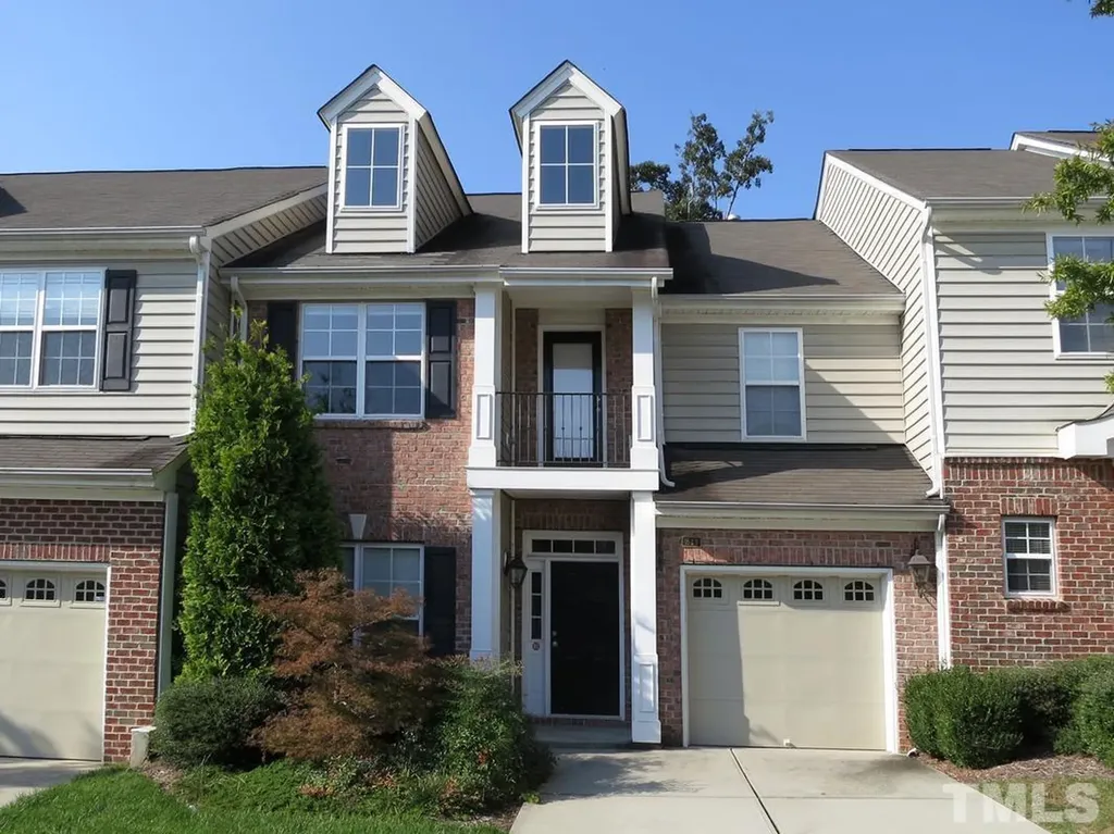 211 Chateau Place Chapel Hill NC 27516