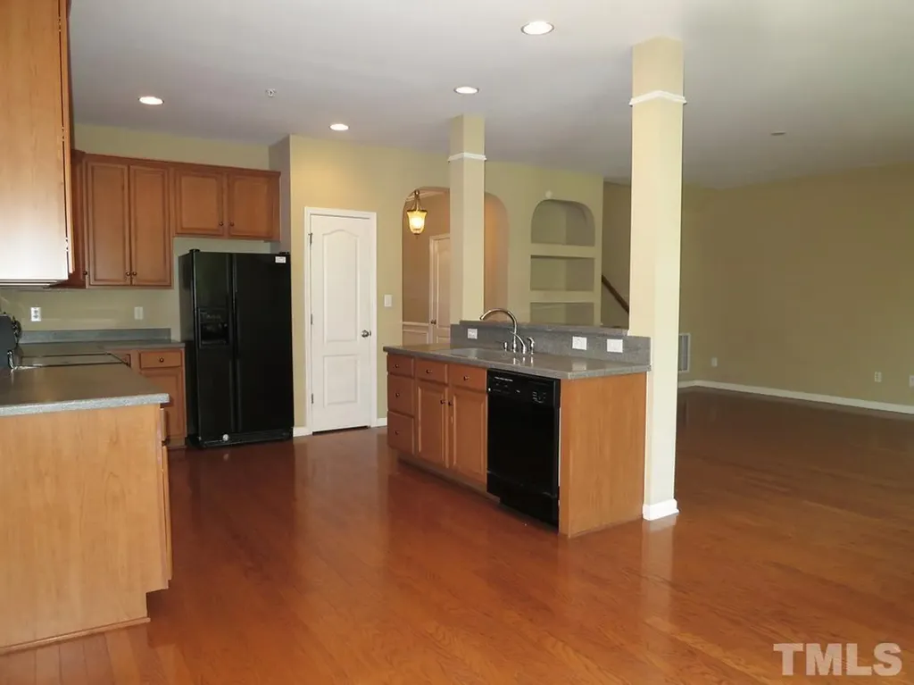 211 Chateau Place Chapel Hill NC 27516