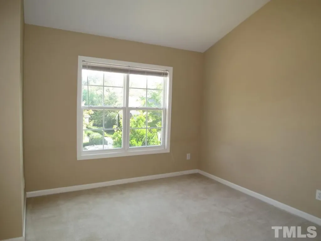 211 Chateau Place Chapel Hill NC 27516