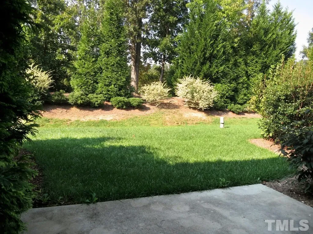 211 Chateau Place Chapel Hill NC 27516