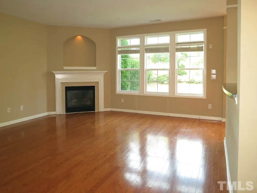 211 Chateau Place Chapel Hill NC 27516