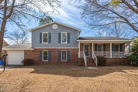 6467 Brookshire Street Fayetteville NC 28314