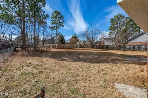 6467 Brookshire Street Fayetteville NC 28314