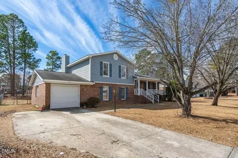 6467 Brookshire Street Fayetteville NC 28314