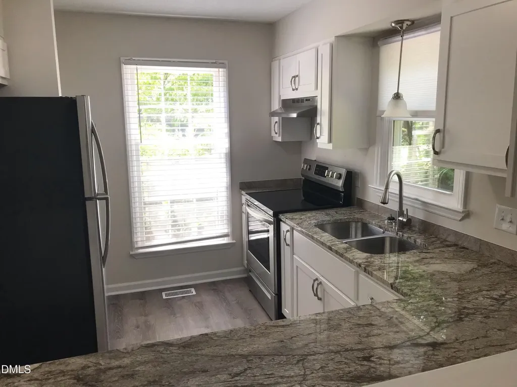 4102 Arckelton Drive Raleigh NC 27612