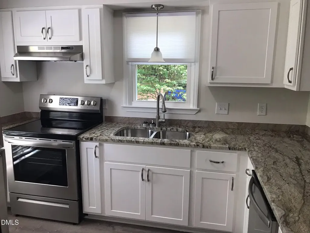 4102 Arckelton Drive Raleigh NC 27612