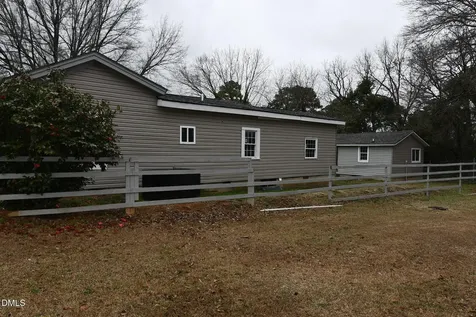 405 E Cole Street Dunn NC 28334