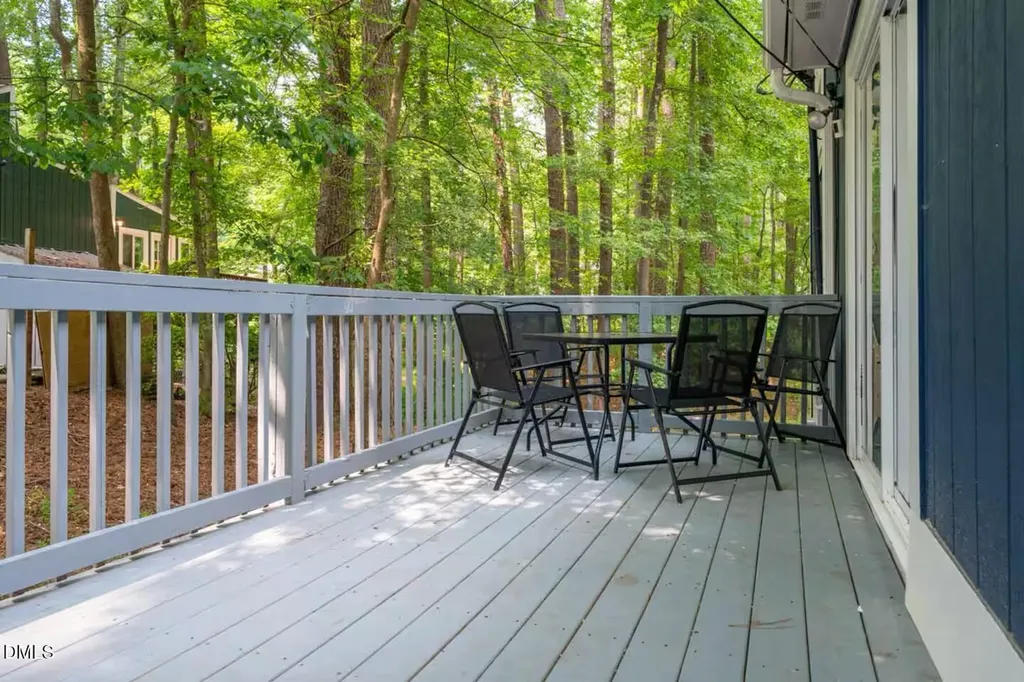 68 Willow Way Chapel Hill NC 27516