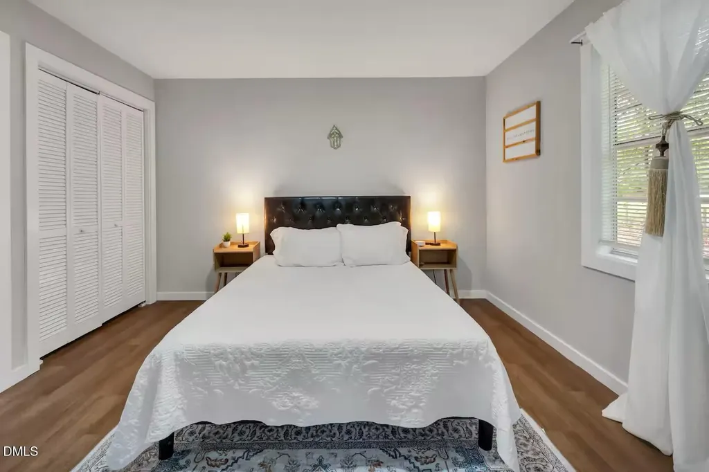 68 Willow Way Chapel Hill NC 27516