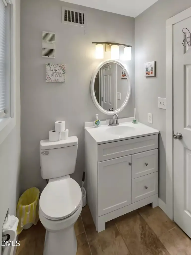 68 Willow Way Chapel Hill NC 27516