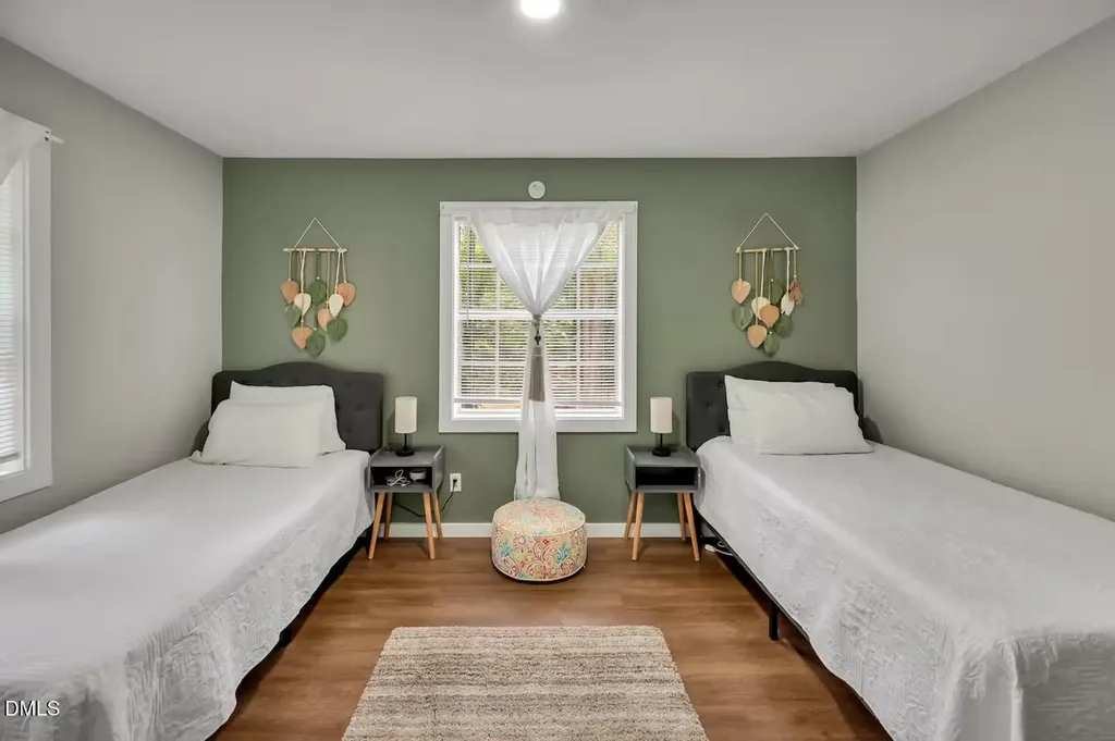 68 Willow Way Chapel Hill NC 27516