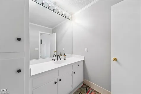 149 Martin Street Elon NC 27244