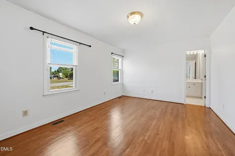 149 Martin Street Elon NC 27244