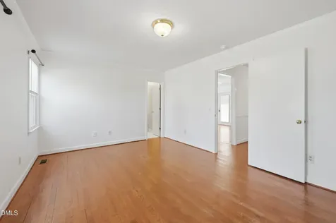 149 Martin Street Elon NC 27244