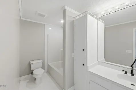 149 Martin Street Elon NC 27244