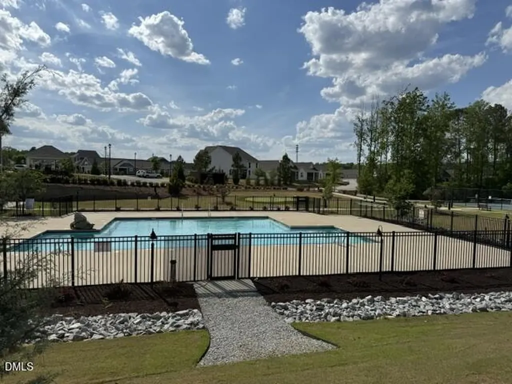 86 Carteret Court Clayton NC 27527