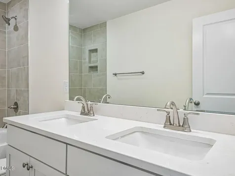 21 Alden Way Angier NC 27501