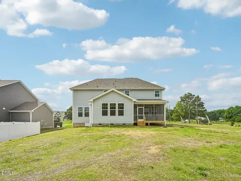 21 Alden Way Angier NC 27501