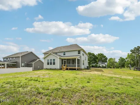 21 Alden Way Angier NC 27501