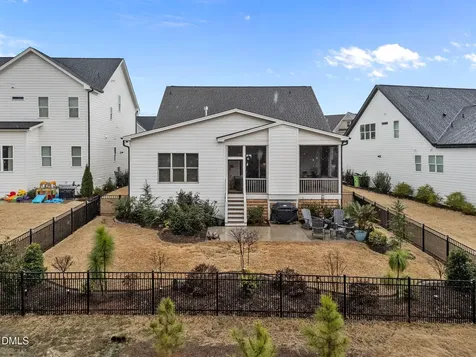 1748 Deacon Falls Way Wendell NC 27591