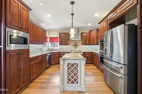 2109 Taramar Lane Zebulon NC 27597
