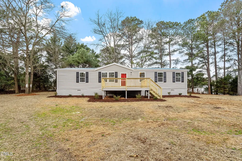 121 Countrywood Drive Fuquay Varina NC 27526