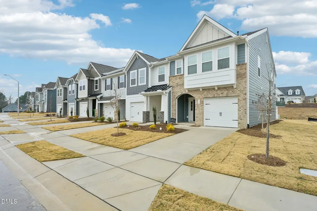 949 Kensley Grove Lane Fuquay Varina NC 27526