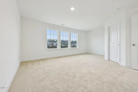 949 Kensley Grove Lane Fuquay Varina NC 27526