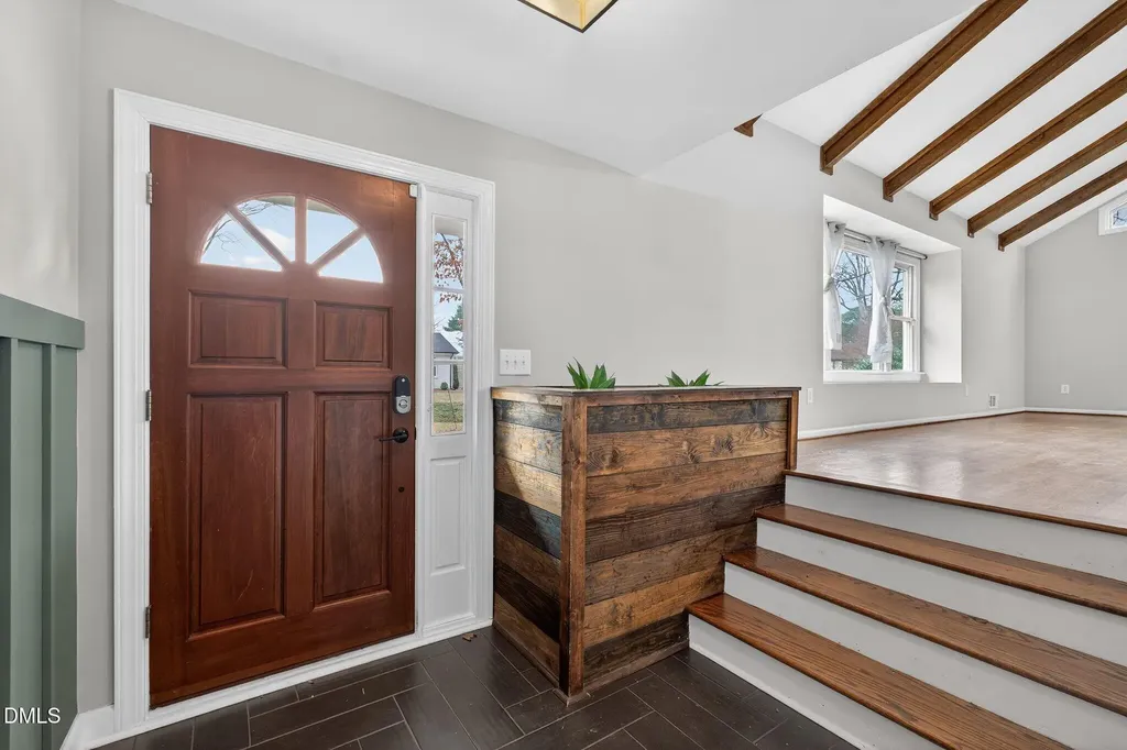 1201 Chardon Court Raleigh NC 27609