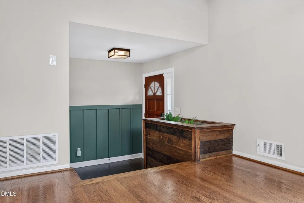 1201 Chardon Court Raleigh NC 27609