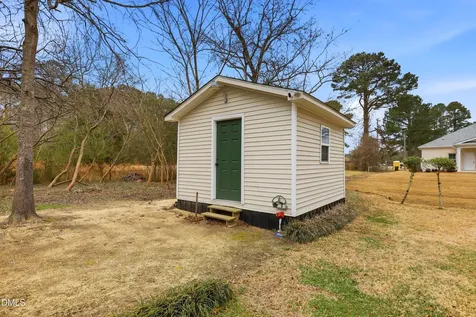 525 W Edwards Street Princeton NC 27569