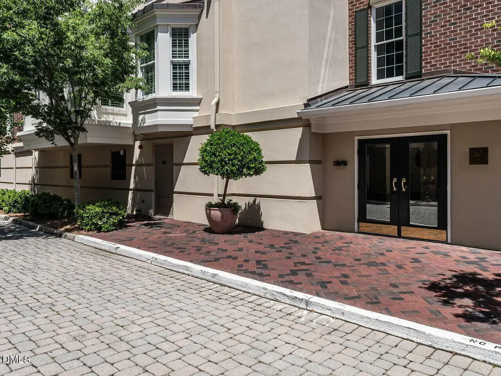 2901 Market Bridge Lane Raleigh NC 27608