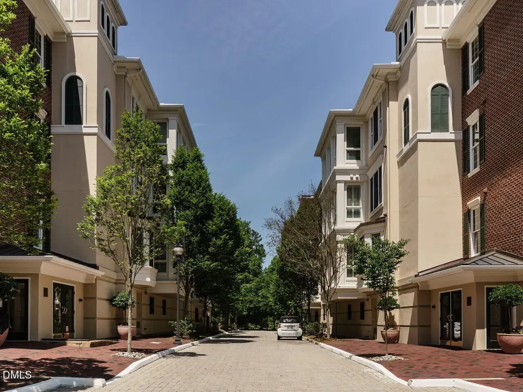 2901 Market Bridge Lane Raleigh NC 27608