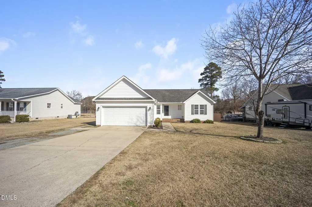113 Dawn Avenue Four Oaks NC 27524