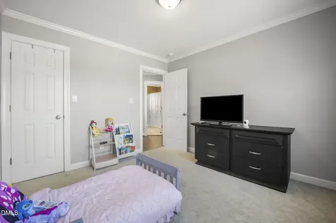 113 Dawn Avenue Four Oaks NC 27524