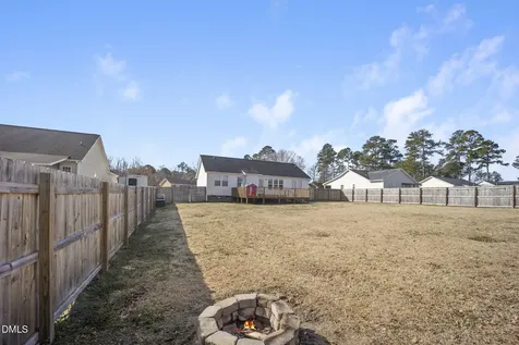 113 Dawn Avenue Four Oaks NC 27524