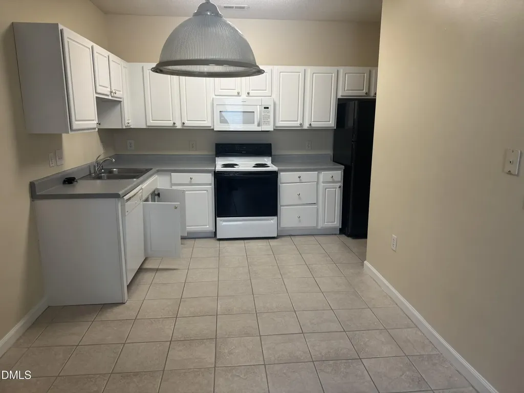 2510 Friedland Place Raleigh NC 27617