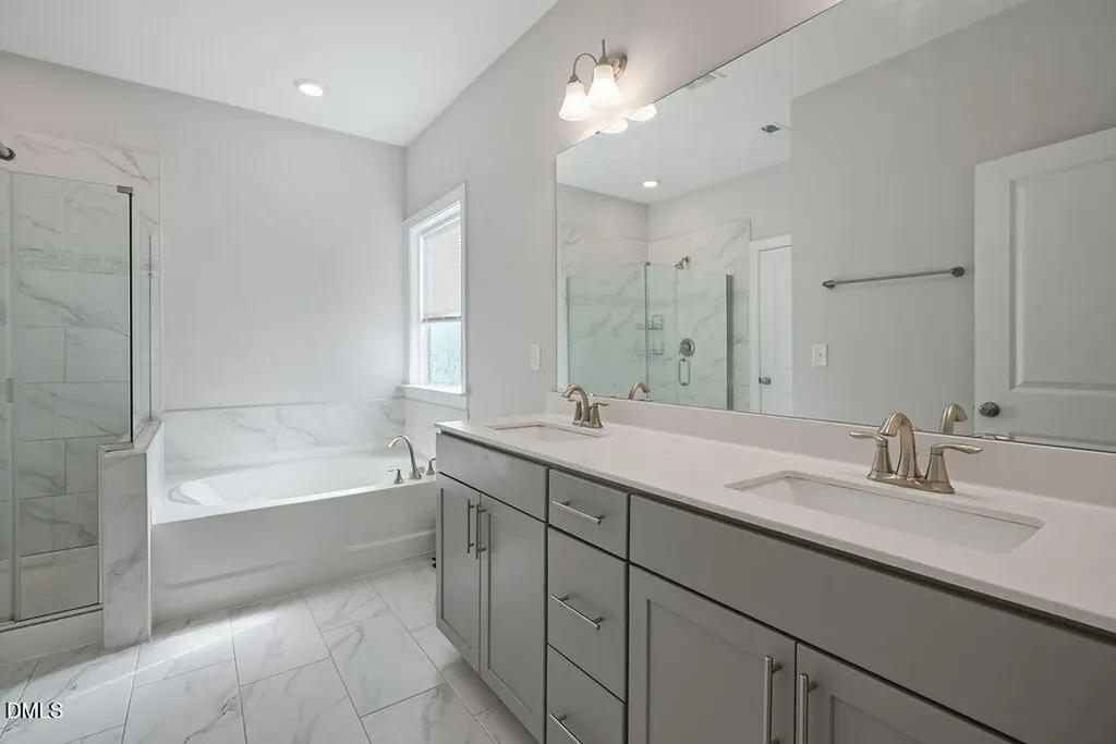 1932 Heisser Lane Fuquay Varina NC 27526