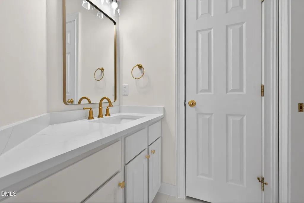102 Trellingwood Morrisville NC 27560