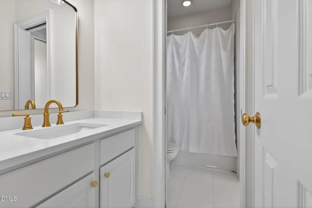 102 Trellingwood Morrisville NC 27560