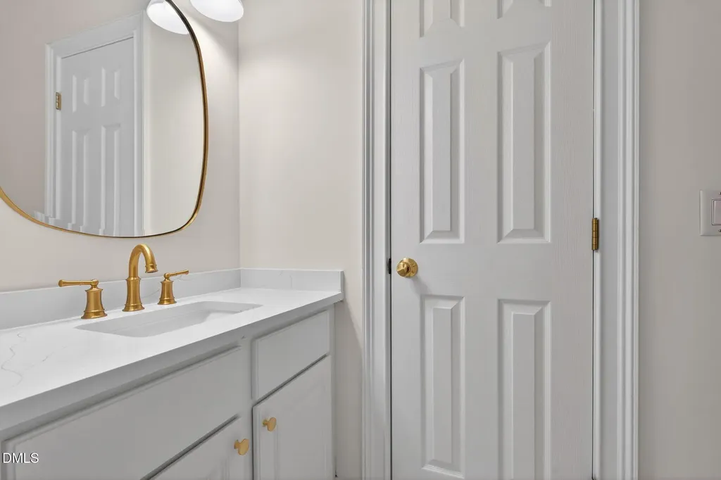 102 Trellingwood Morrisville NC 27560