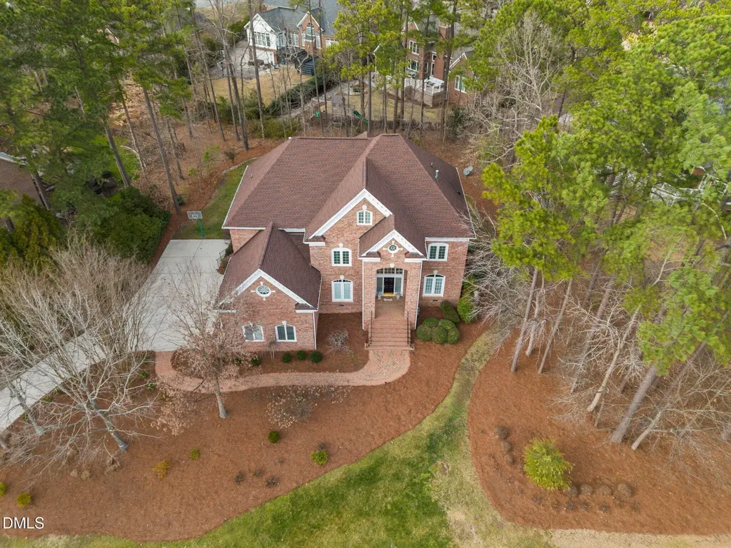 102 Trellingwood Morrisville NC 27560