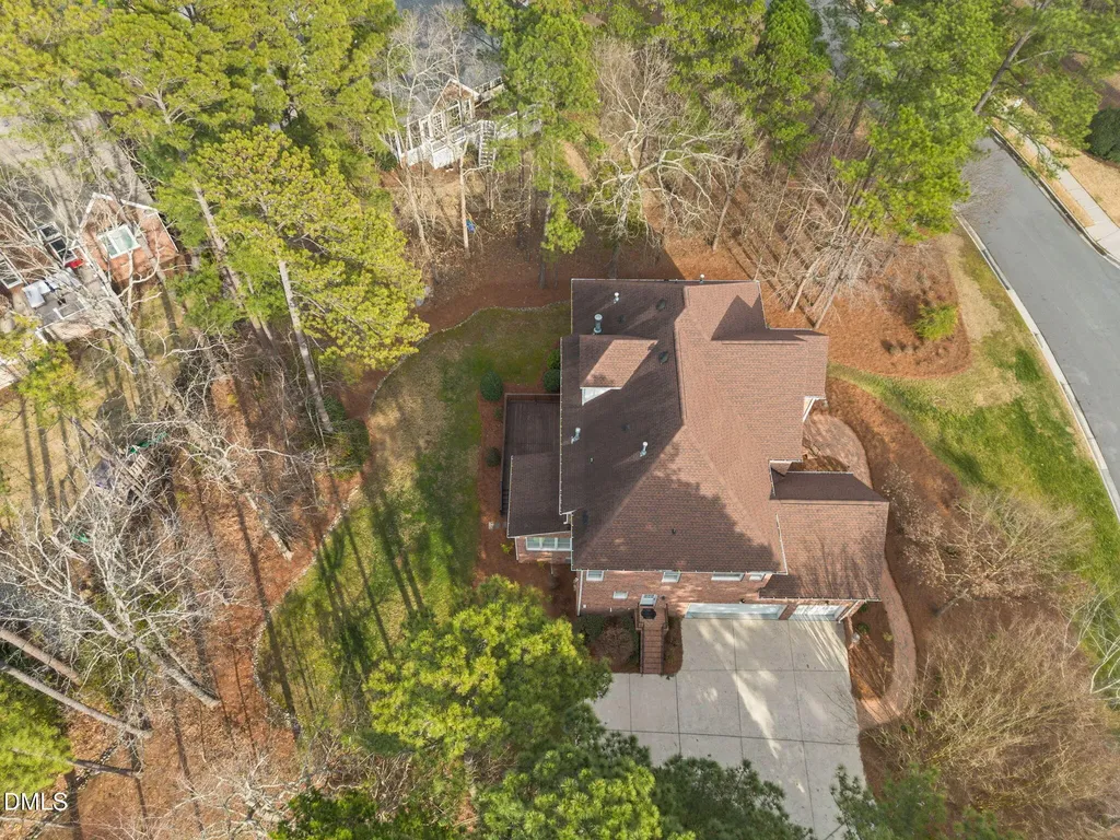 102 Trellingwood Morrisville NC 27560