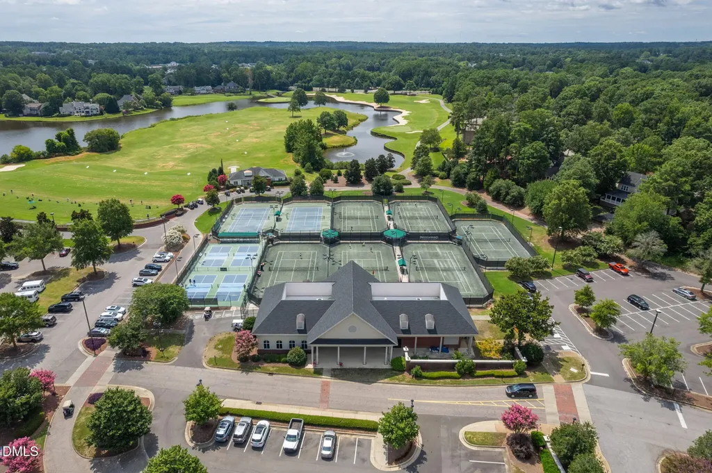 102 Trellingwood Morrisville NC 27560