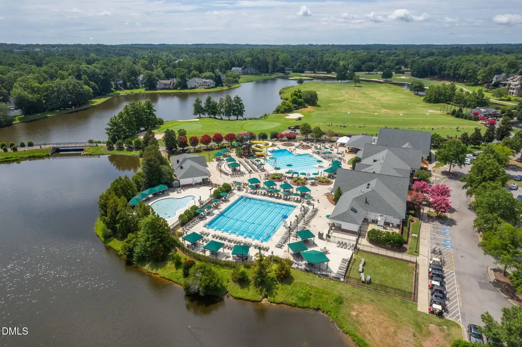 102 Trellingwood Morrisville NC 27560