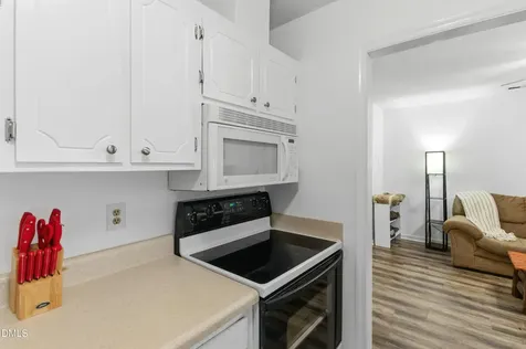 3237 Mill Run Raleigh NC 27612