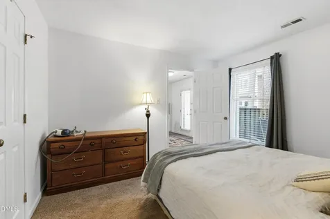 3237 Mill Run Raleigh NC 27612