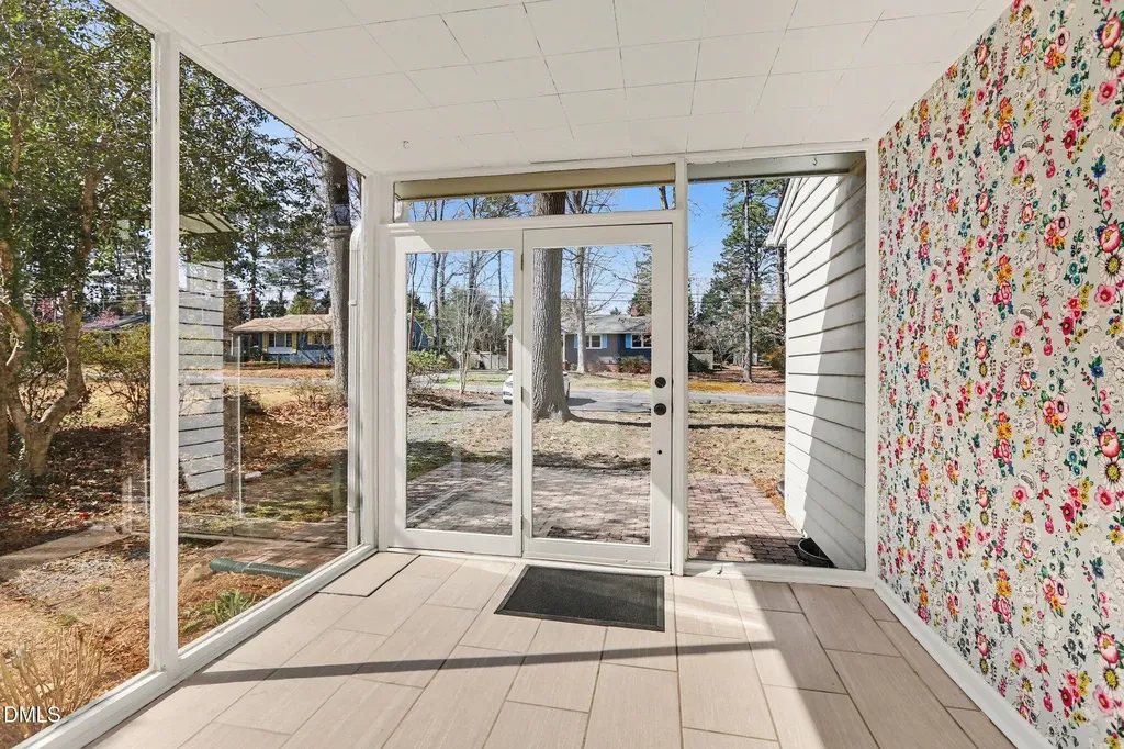 407 Hickory Drive Chapel Hill NC 27517